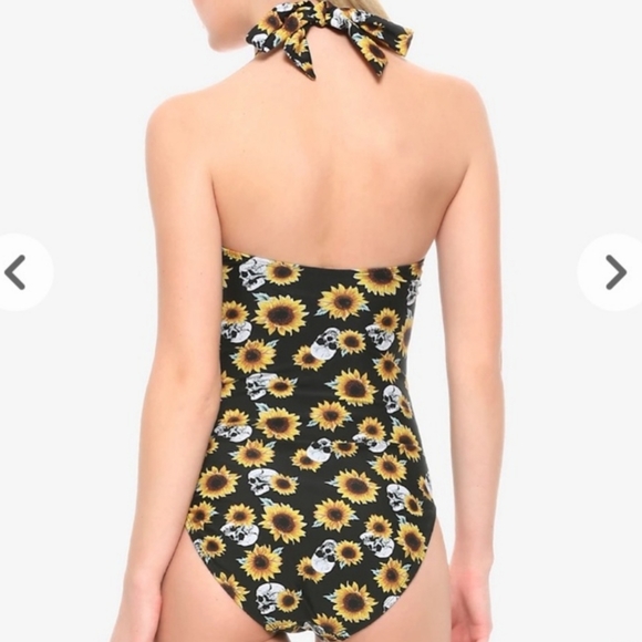 Sunflower & Skull Bathing suit - Picture 3 of 3